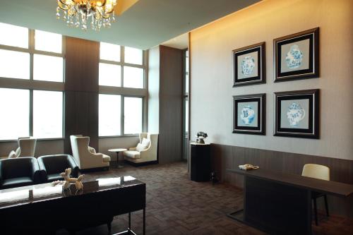55017892 Hotel Intrendy