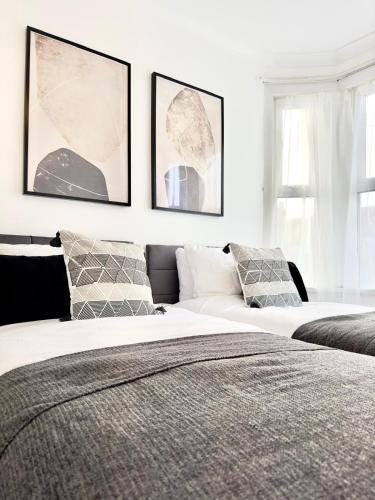 Serviced 4 bed 2 bath Manor Park House