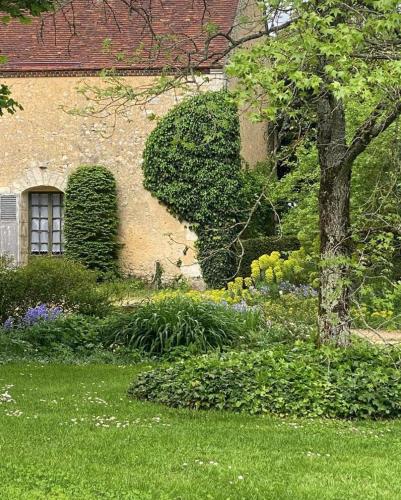 Le Manoir du Plessis - Chambre d'hôtes - Perché-en-Nocé