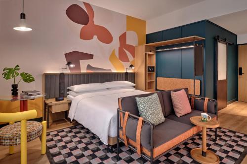 room detail thumbnail 1