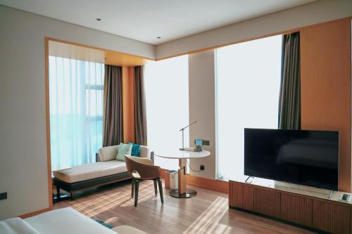 room detail thumbnail 1