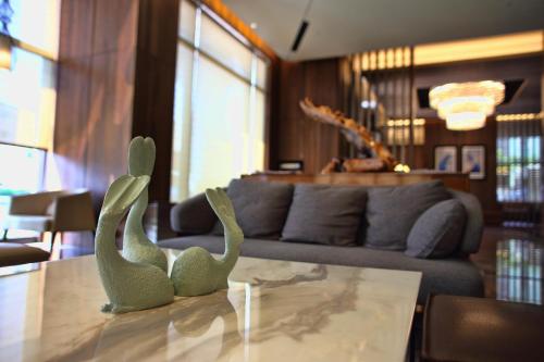 55020645 Hotel Intrendy