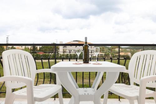 Valianos Studios - Luxury Apartment, Alikanas (foto 11)