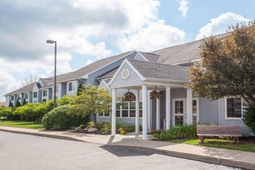 Microtel Inn & Suites Springville