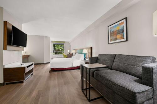 Comfort Suites - Weston in Weston