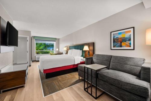 Comfort Suites - Weston in Weston