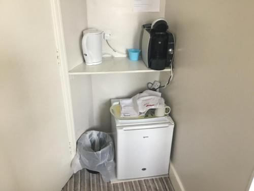 Dene House - image 12
