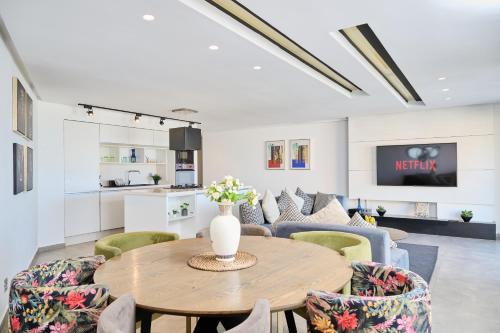 Facilities, TheCasaEdition - Bel Azur - Sea View & Hassan II Mosque Residency in Sour Jdid