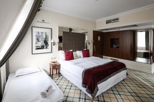 Mirage Medic Hotel - image 11