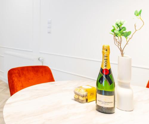 Létesítmények, Lake Apart - 50 m2 luksusu nad jeziorem, parking, winda, widok, Netflix in Ilawa