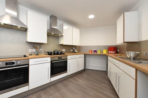 Kitchen, Student Only Ensuite Room in Central Glasgow in Glasgow