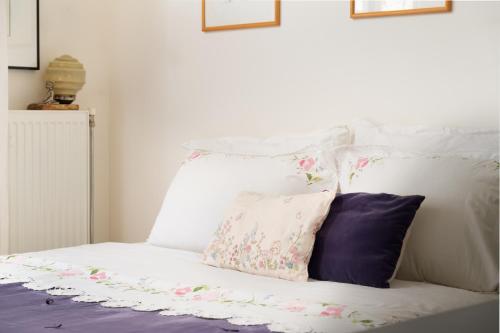 Luxury City One-bedroom Apartment