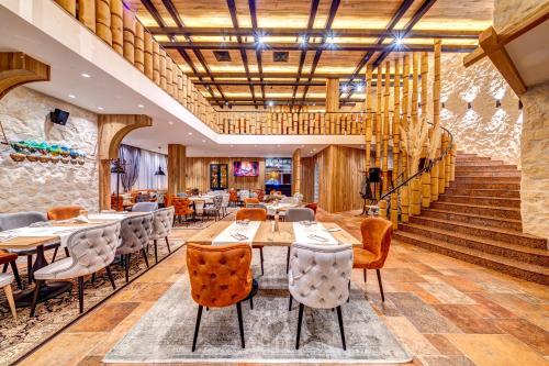 Restaurant, SPA Hotel Kiparis in Smolyan