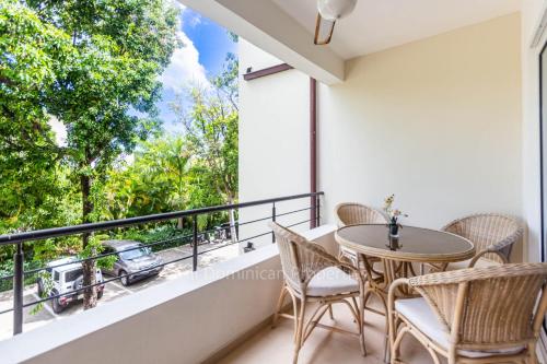 Apartment with Garden View image 10