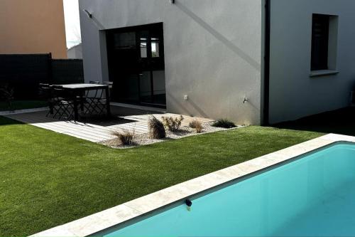 Chez Céline - Belle maison climatisée piscine - Location, gîte - Carpentras