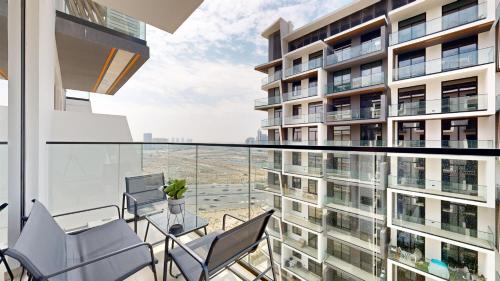 Primestay - 1BR in Binghatti Nova - JVC - image 11