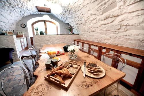 المنظر الخارجي, Aikwood Tower in سيلكيرك