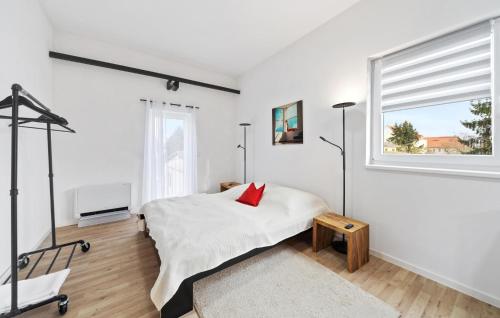 2 Bedroom Amazing Apartment In Eilenburg in Eilenburg