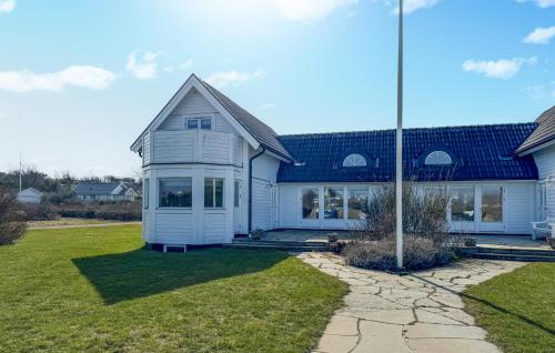 Buitenkant, 5 Bedroom Stunning Home In Köpingsvik (5 Bedroom Stunning Home In Kopingsvik) in Kopingsvik