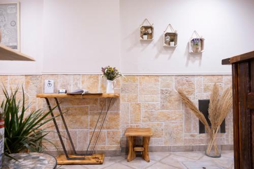 Onar Syros - Rustic Rooms