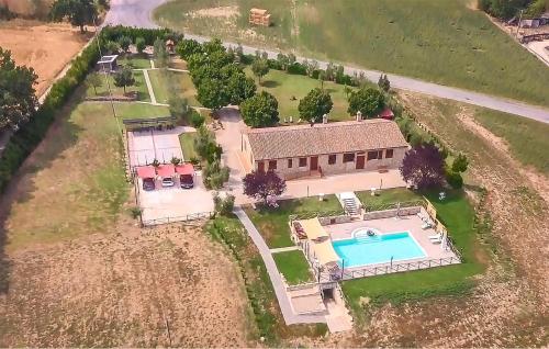 Beautiful Home In Porchiano With Kitchen