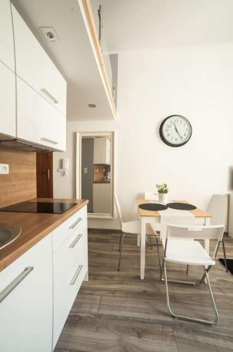 Apartment in the centre - Old Town 5