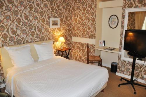 1 double bed