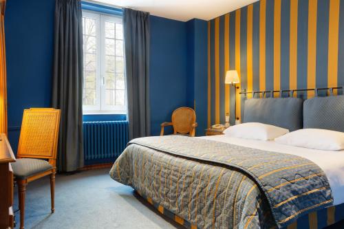 room detail thumbnail 0