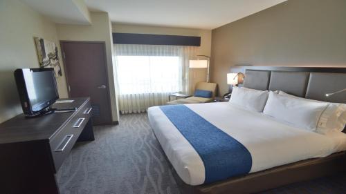 Holiday Inn Hotel & Suites Northwest San Antonio, an IHG Hotel