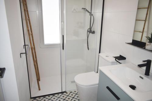 Villa with Private Pool image 7