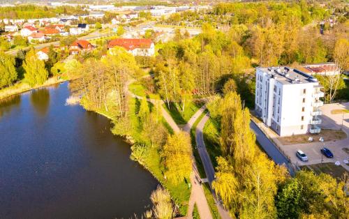 Viesnīcas āriene, Belle View - 3pok, nawet 5 łóżek, piękny widok na rzekę, TV55" z Netflix i Max, parking, winda (Belle View - 3pok, nawet 5 lozek, piekny widok na rzeke, TV55" z Netflix i Max, parking, winda) in Ilawa
