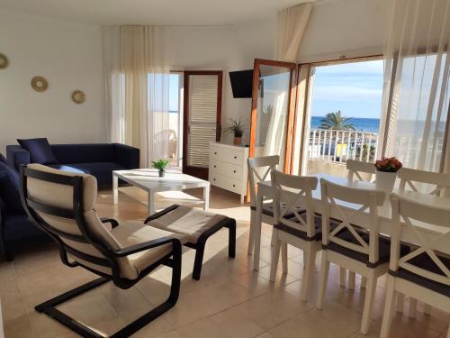 3 bedrooms, 5 beds