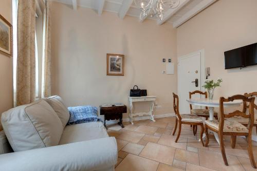 Agnolo Apartment by Mamo Florence - image 8