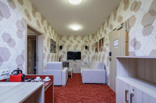 Peras Wellness Hotel - image 10