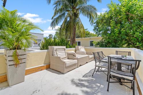 Balcony/terrace, Villa Venezia BB full house up to 12 guests in Miami Beach (FL)