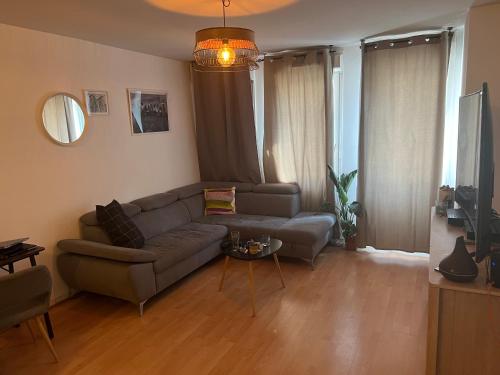 One bedroom apartment in Paris - Location saisonnière - Saint-Ouen-sur-Seine