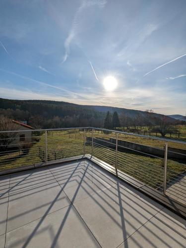 La Rose des Vents - Appartement avec Terrasse, Piscine et Parking in Buhl