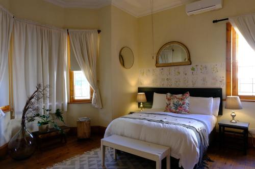 The Hudson Guesthouse & Suites