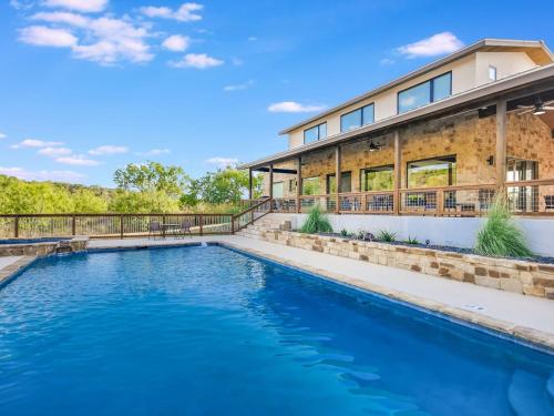 Large Luxury Blanco Riverfront Home With Pool