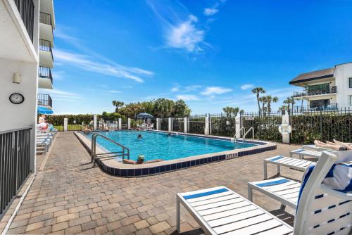 Cape Winds Resort