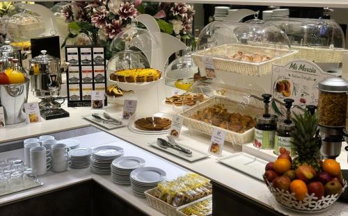 Hotel Flora - image 11