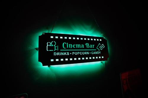 L unique Cinéma Room