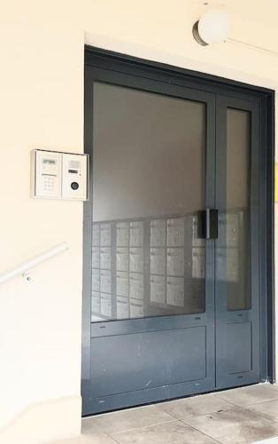 Exterior view, Quartier des emailleurs-T4 avec balcon et garage in Limoges