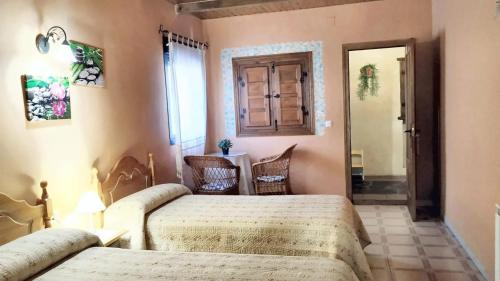 5 bedrooms villa with private pool enclosed garden and wifi at Jerte