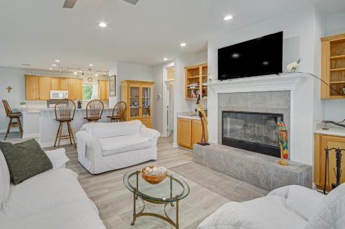 Waveland Vacation Rental - Walk to the Beach! in Waveland, USA