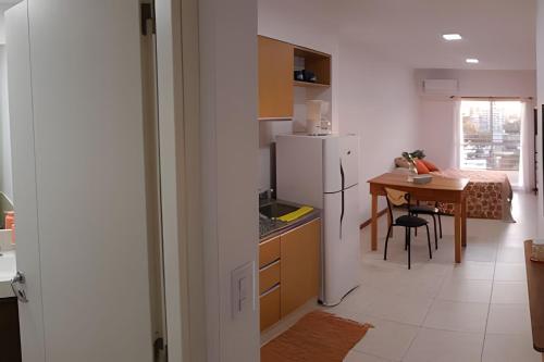 Studio Apartment image 2