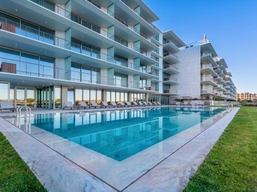 Bayline - Beachfront Bliss & Spa by Bedzy in ซีฟล์ว