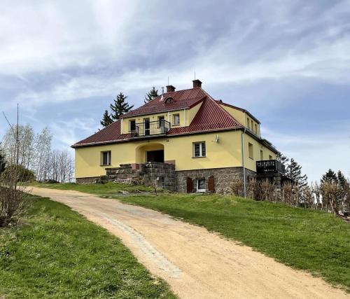 Apartament Karkonoska