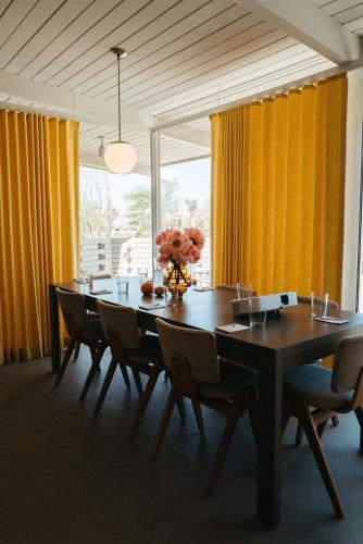 The Bungalows by Homestead Modern at The Joshua Tree Retreat Center - 편의 시설/서비스