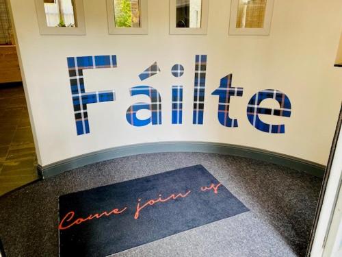 Leonardo Edinburgh City - image 2